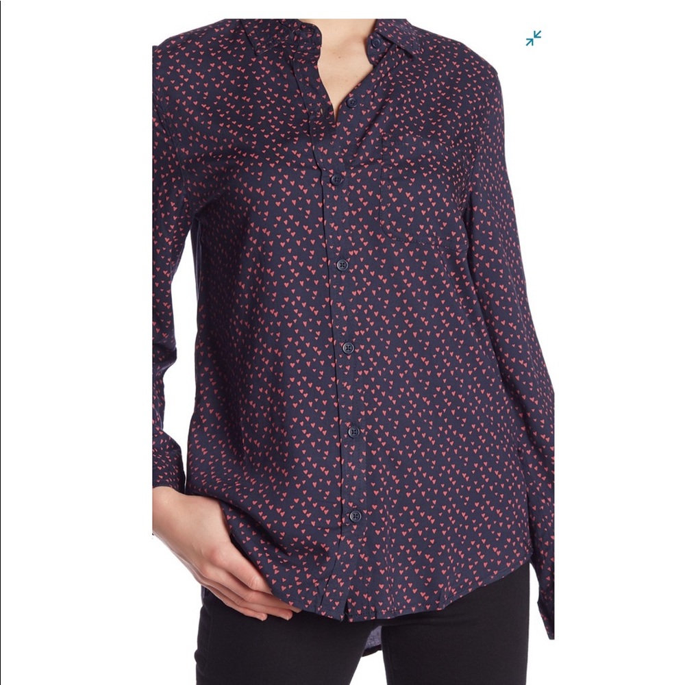 Beachlunchlounge Navy button down w/ hearts, large - Picture 6 of 7